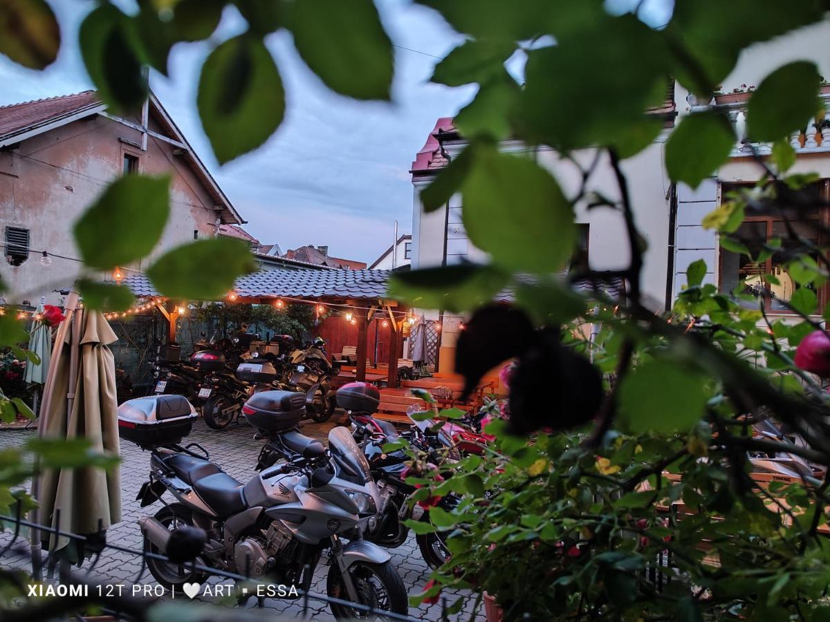 Pensiunea Buon Gusto Sibiu-Motorcyle Friendly,City Center Bagian luar foto